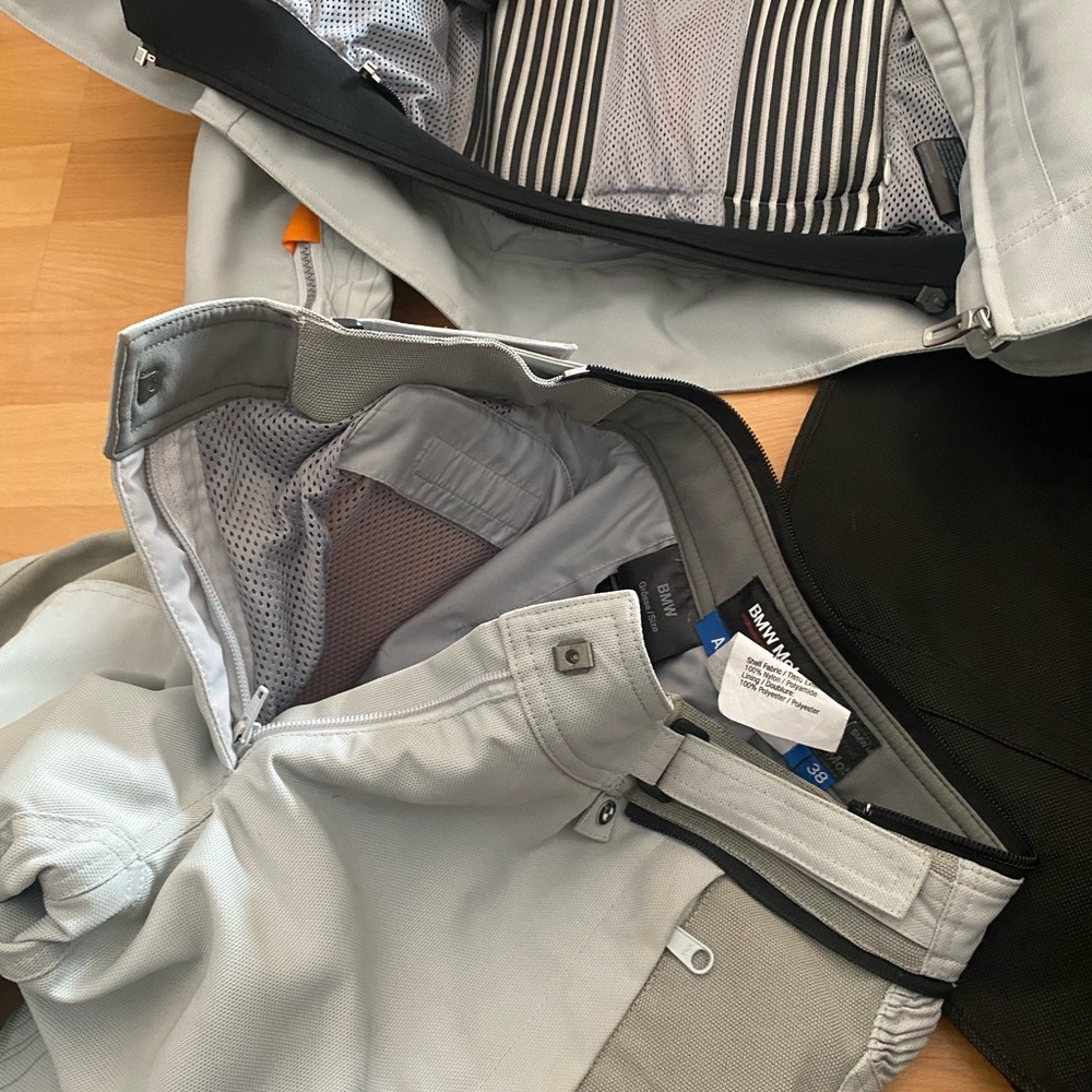 BMW motorcycle jacket and pants like new size 38 airflow gray on a original bag